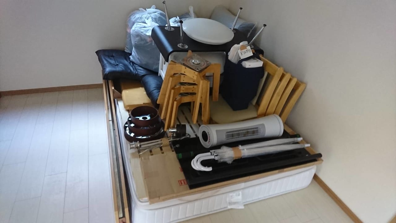 東京都渋谷区不用品回収前画像